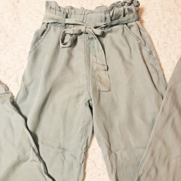 Pants - 🆕NWT Boho wide leg tie belt pants